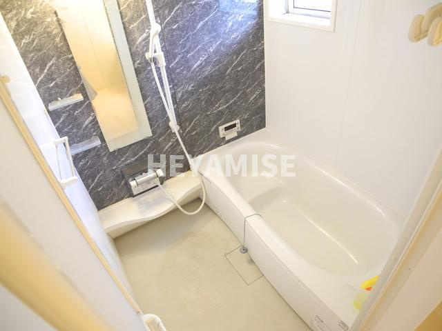 ヴェルジェ矢上の浴室