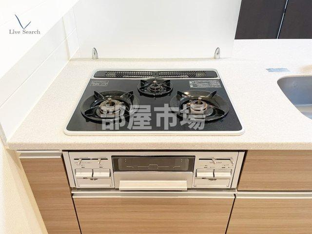 グラントレゾール駒形のキッチン