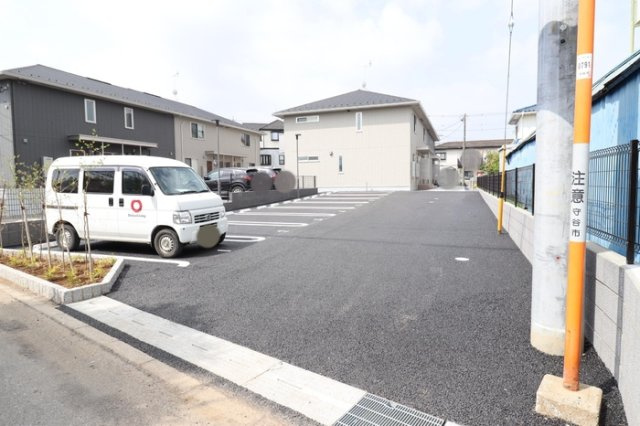 アベニールⅢの駐車場|駐車場