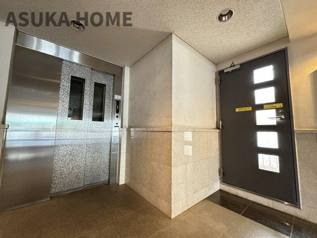 リブゼ横浜アクアガーデンのその他共用部分|エレベーターを完備したマンションです。