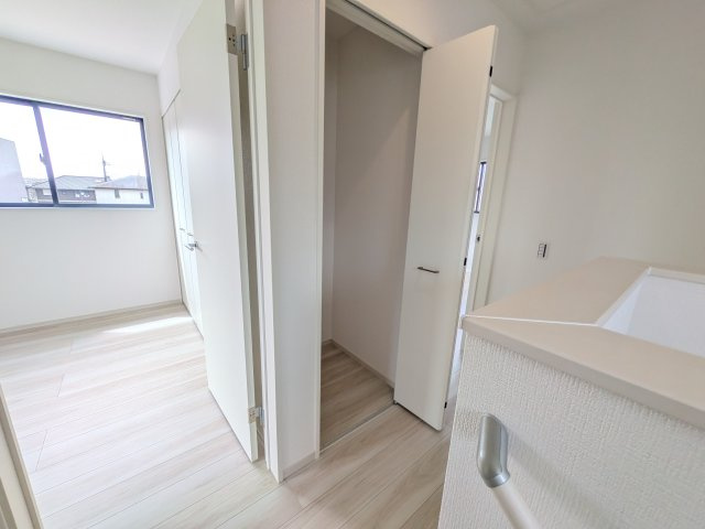 取手市戸頭　17期　新築戸建て　2号棟の収納