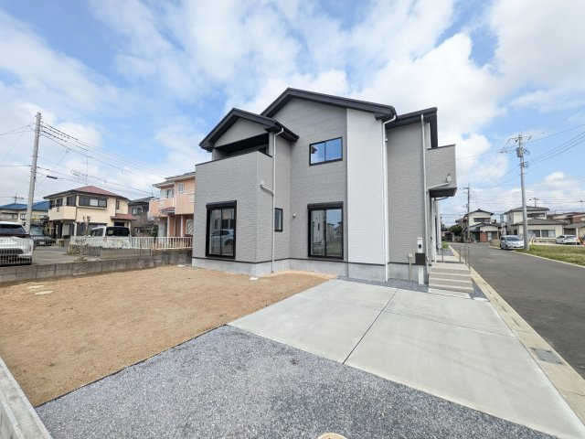 取手市戸頭　17期　新築戸建て　2号棟の外観