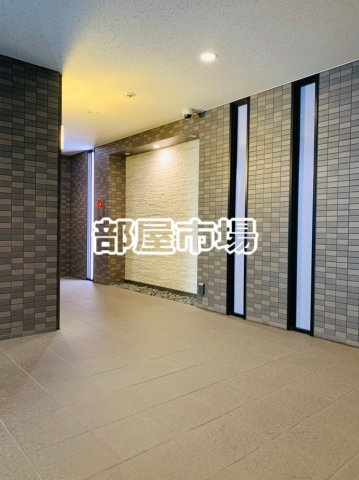 ルーブル両国弐番館のロビー