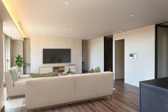 芦屋親王塚パークマンションの居間・リビング|aiによる家具配置です。