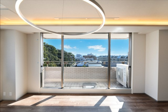 芦屋親王塚パークマンションの居間・リビング|ゆったり過ごせる居間です