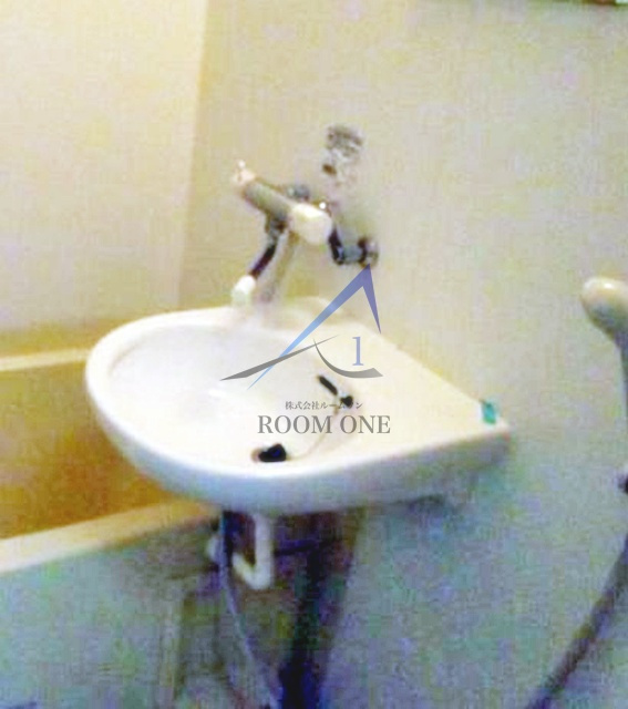 アゼリアヒルハイツの洗面所|洗面台です。