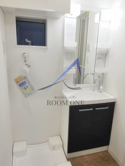 Casa Orgoglioの洗面所|洗面台です。