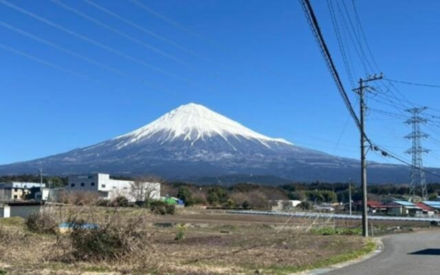 富士宮市外神の中古一戸建|敷地内からの富士山 