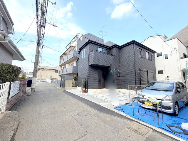 立川市柏町3丁目全1棟　新築戸建の前面道路含む現地写真