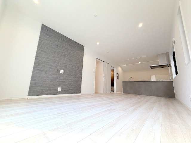 立川市柏町3丁目全1棟　新築戸建の居間・リビング