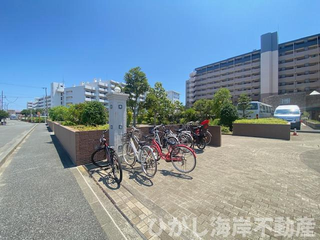 ダイアパレスグランデージ湘南平塚の駐輪場|敷地内駐輪場