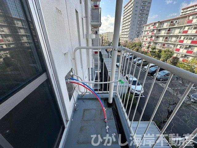 湘南小糸第一住宅１号棟のバルコニー|北側バルコニー