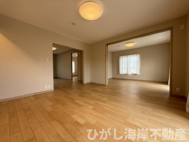 湘南小糸第一住宅１号棟のダイニング|新規リフォーム完了！　15.6帖　LDK