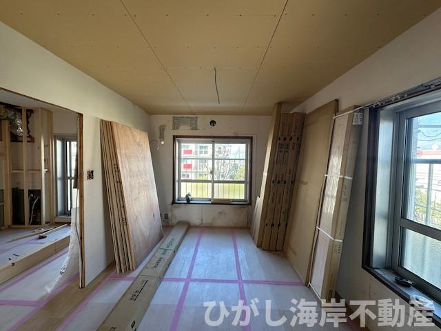 湘南小糸第一住宅１号棟の洋室|4月2日撮影　新規リフォーム中　6帖　洋室