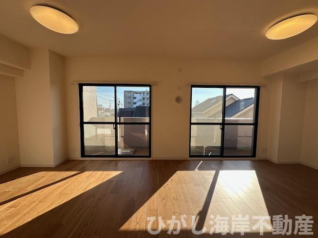 マイキャッスル湘南辻堂のキッチン|18.4帖　LDK