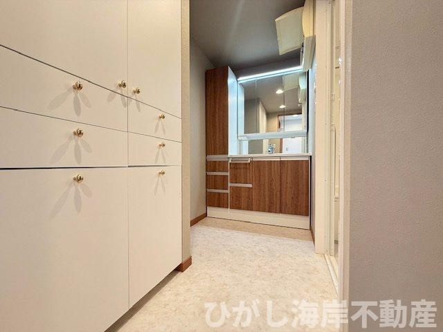 ビッグヴァングランヴァーグ茅ヶ崎の脱衣所|新規リフォーム完了！　脱衣スペース