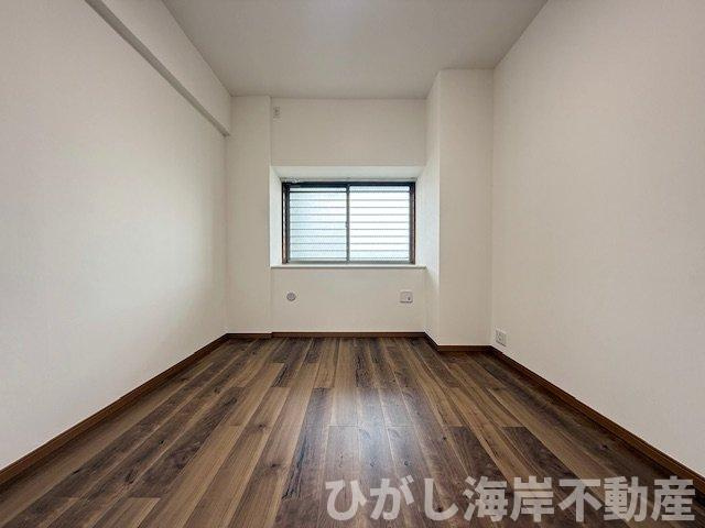 ビッグヴァングランヴァーグ茅ヶ崎の洋室|新規リフォーム完了！　6.8帖　洋室