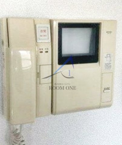 ドルチェロイヤルステージ新大塚のセキュリティ|モニター付きインターホンです。