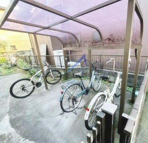 アルス旭ヶ丘のその他共用部分|駐輪場です。