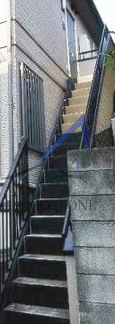 ヴェルズ荻窪のその他共用部分|共有階段です。