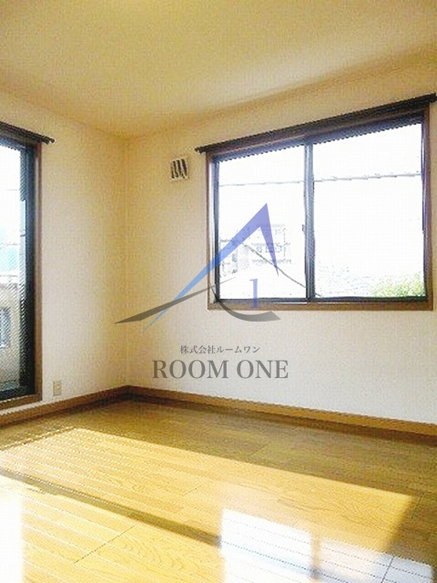 ヴェルズ荻窪の居間・リビング|洋室のお部屋です。