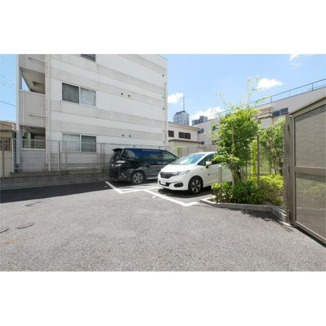 ハーモニーレジデンス東京イーストコア#005の駐車場