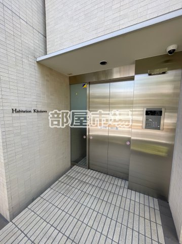 アビタシオン菊川のエントランス