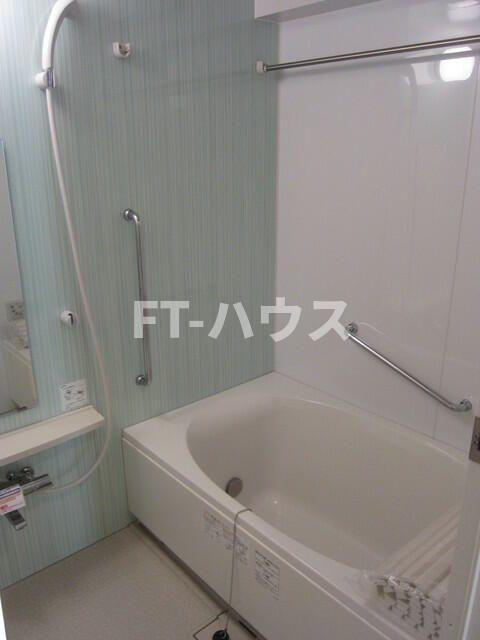 ＳｉｎｃｅｒｉｔｙＭＵＲＡＫＡＭＩⅢの浴室
