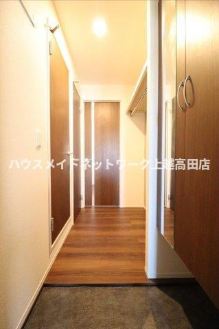 ファースト・ハイツ 八幡の玄関|玄関