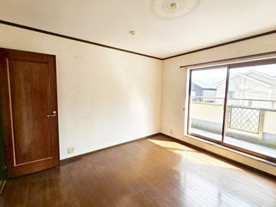 【洋室】 | 川西市緑が丘1丁目　中古戸建