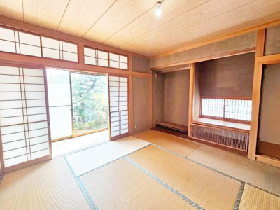 【和室】 | 川西市緑が丘1丁目　中古戸建