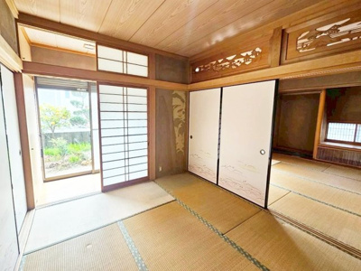 【和室】 | 川西市緑が丘1丁目　中古戸建