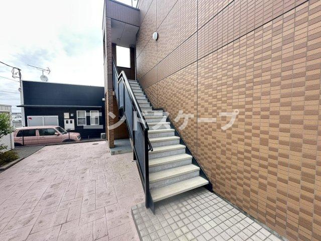 グレイスベルのエントランス|高崎、前橋のお部屋探しはエンドスケープまで！お客様の理想お聞かせ下さい♪