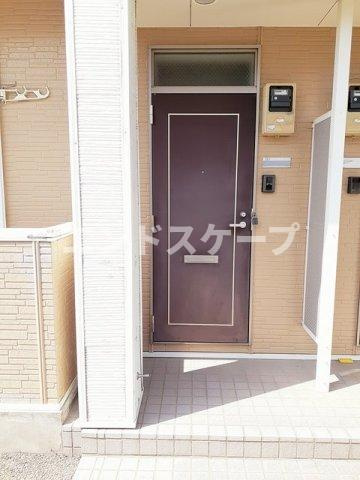 シンフォニーのエントランス|高崎、前橋のお部屋探しはエンドスケープまで！お客様の理想お聞かせ下さい♪