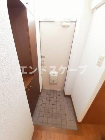 シンフォニーの玄関|高崎、前橋のお部屋探しはエンドスケープまで！お客様の理想お聞かせ下さい♪