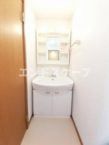 シンフォニーの洗面所|高崎、前橋のお部屋探しはエンドスケープまで！お客様の理想お聞かせ下さい♪