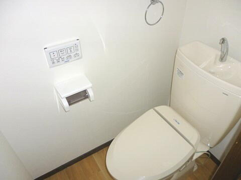 アメニティハイツ Bのトイレ