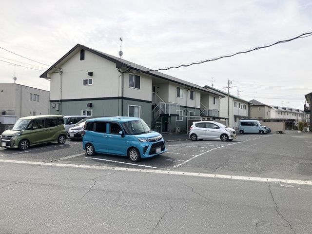 ジョイファミリー総社　B棟の駐車場|駐車場