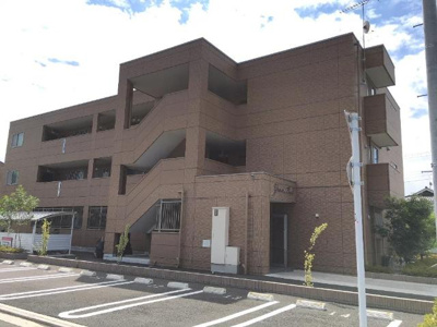 【外観】 | グランベル・Ⅲ | 外観写真（昼）