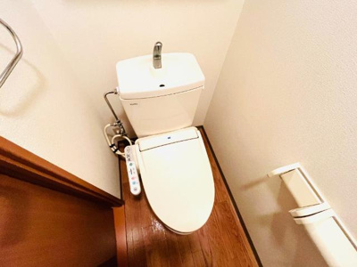 【トイレ】 | カーサ・ベルデ Ａ | シャワー付トイレ