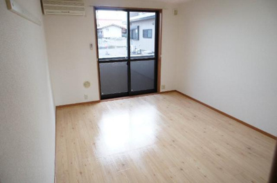 【内装】 | シャイニング　レジデンス | 洋室