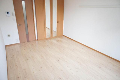 【内装】 | シャイニング　レジデンス | 洋室