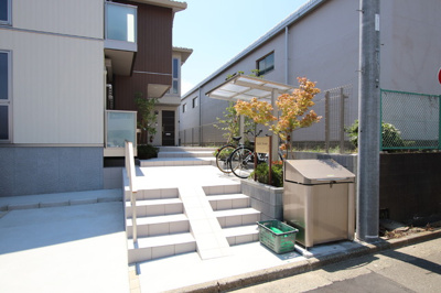 ごみ置き場