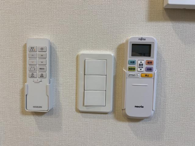 ヴィヴァレスのその他|リモコン類