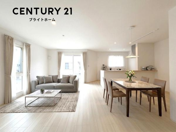 横浜市泉区新橋町の新築一戸建の居間・リビング|自慢したくなるリビング！
形も良く家具の配置にも困りません。
※家具等はＣＧでの参考レイアウトです。