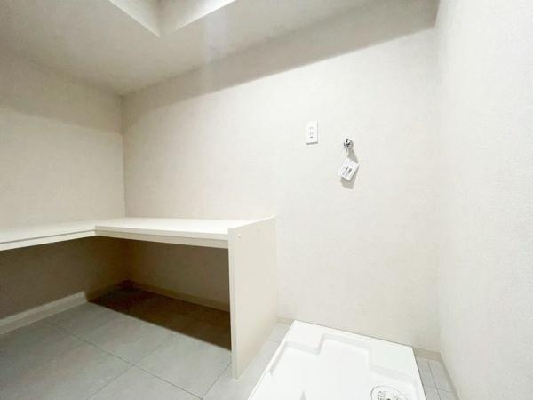 【独立洗面台】 | 二子玉川宝ロイアルハイツ | 洗濯機置き場
