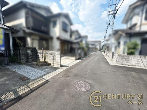 磯城郡田原本町三笠　一戸建の前面道路含む現地写真|■現地撮影写真■スーパーなど商業施設が徒歩圏内に近接しています。