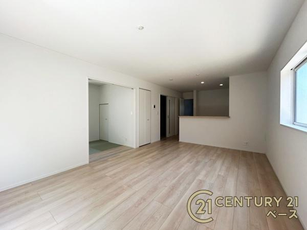 クレイドルガーデン東九条町 ２号棟 ／新築一戸建の内観：施工例|■浄水器付きのシステムキッチンです！■