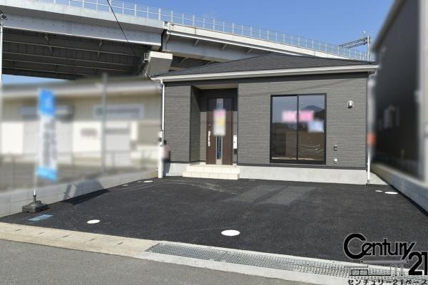 クレイドルガーデン百済 １号棟 ／新築一戸建の外観|■≪同仕様写真≫■制震装置（SAFE365）搭載！制震＋耐震の地震に強い安心の邸宅！お気軽にお問い合わせ下さい！■
■ペアガラス使用で結露の心配もありません！■