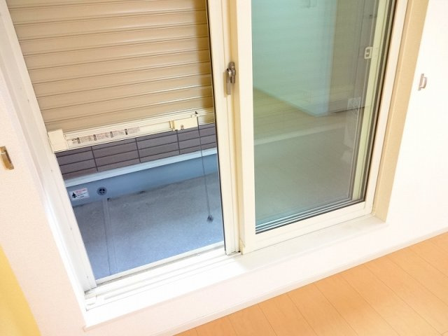 イリーデ摂津のバルコニー